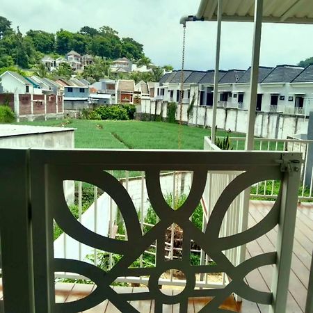 Family Villa Syariah C-37 Batu المظهر الخارجي الصورة